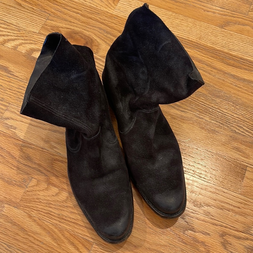 NDC Short Distressed Chelsea Boot